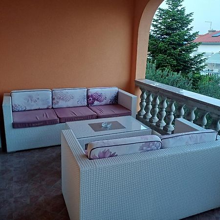 Apartmani Bulajic Krk Town Eksteriør bilde