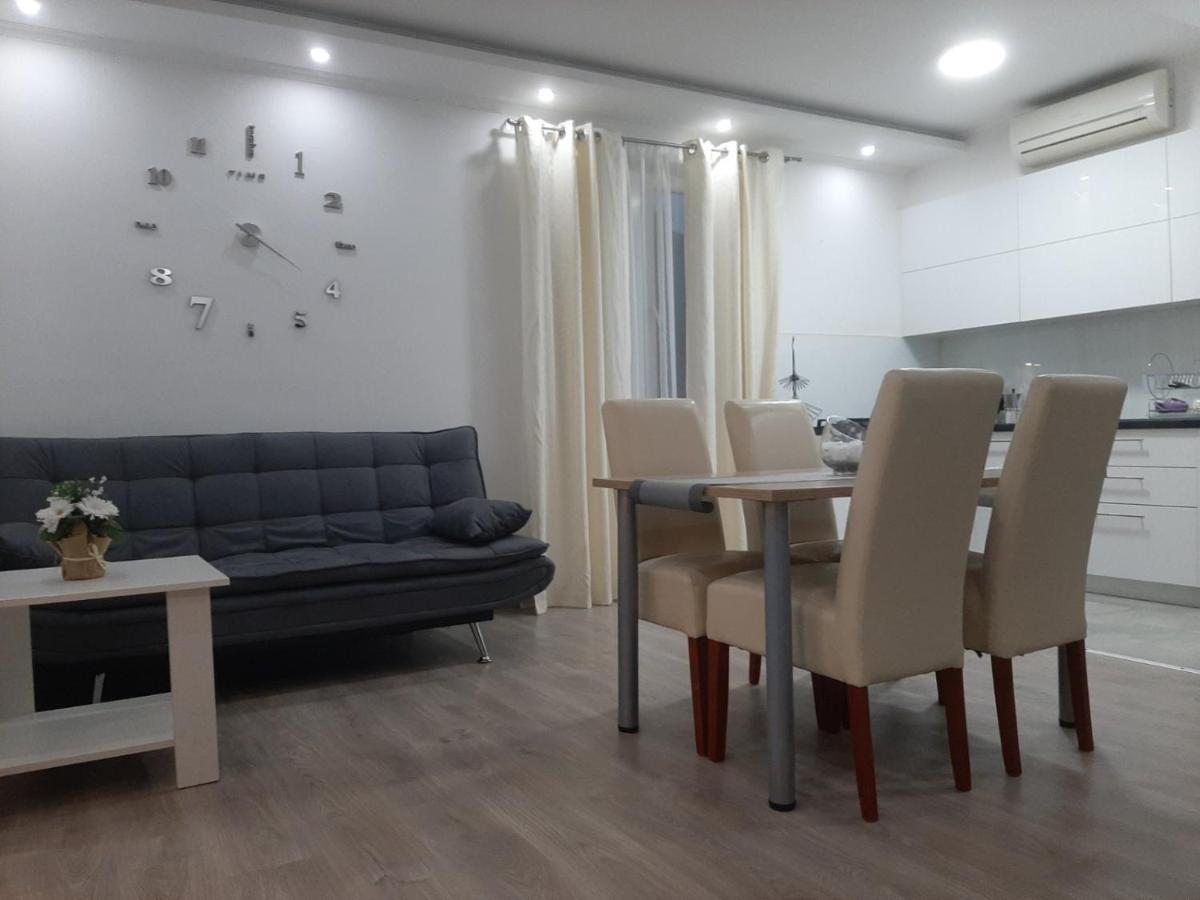 Apartmani Bulajic Krk Town Eksteriør bilde