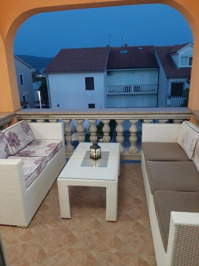 Apartmani Bulajic Krk Town Eksteriør bilde