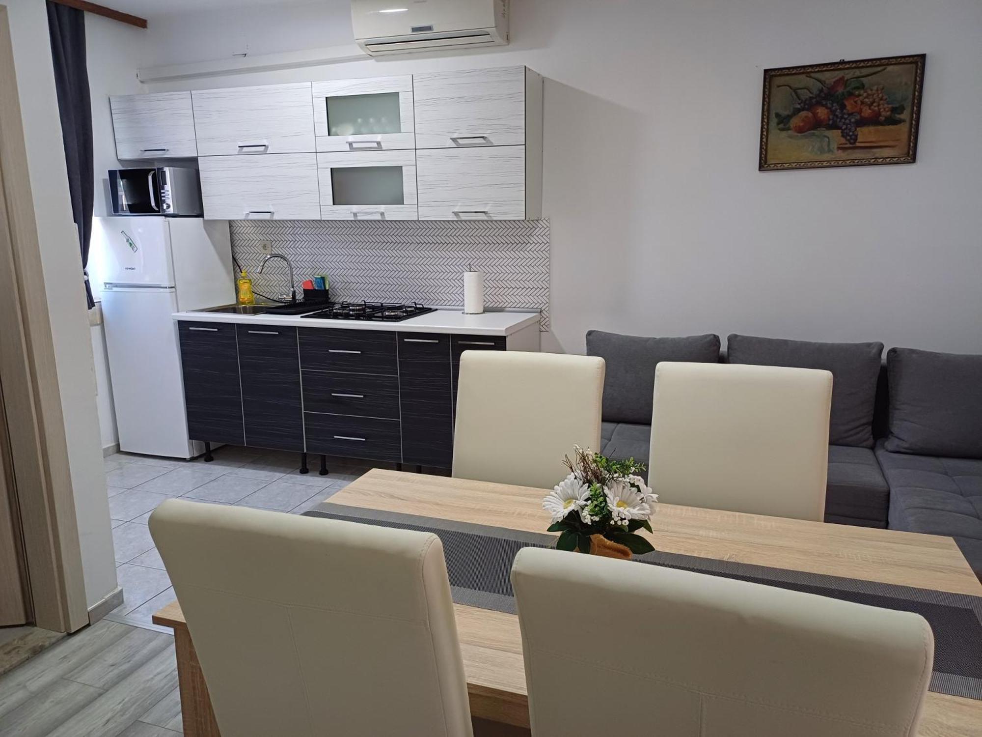 Apartmani Bulajic Krk Town Eksteriør bilde