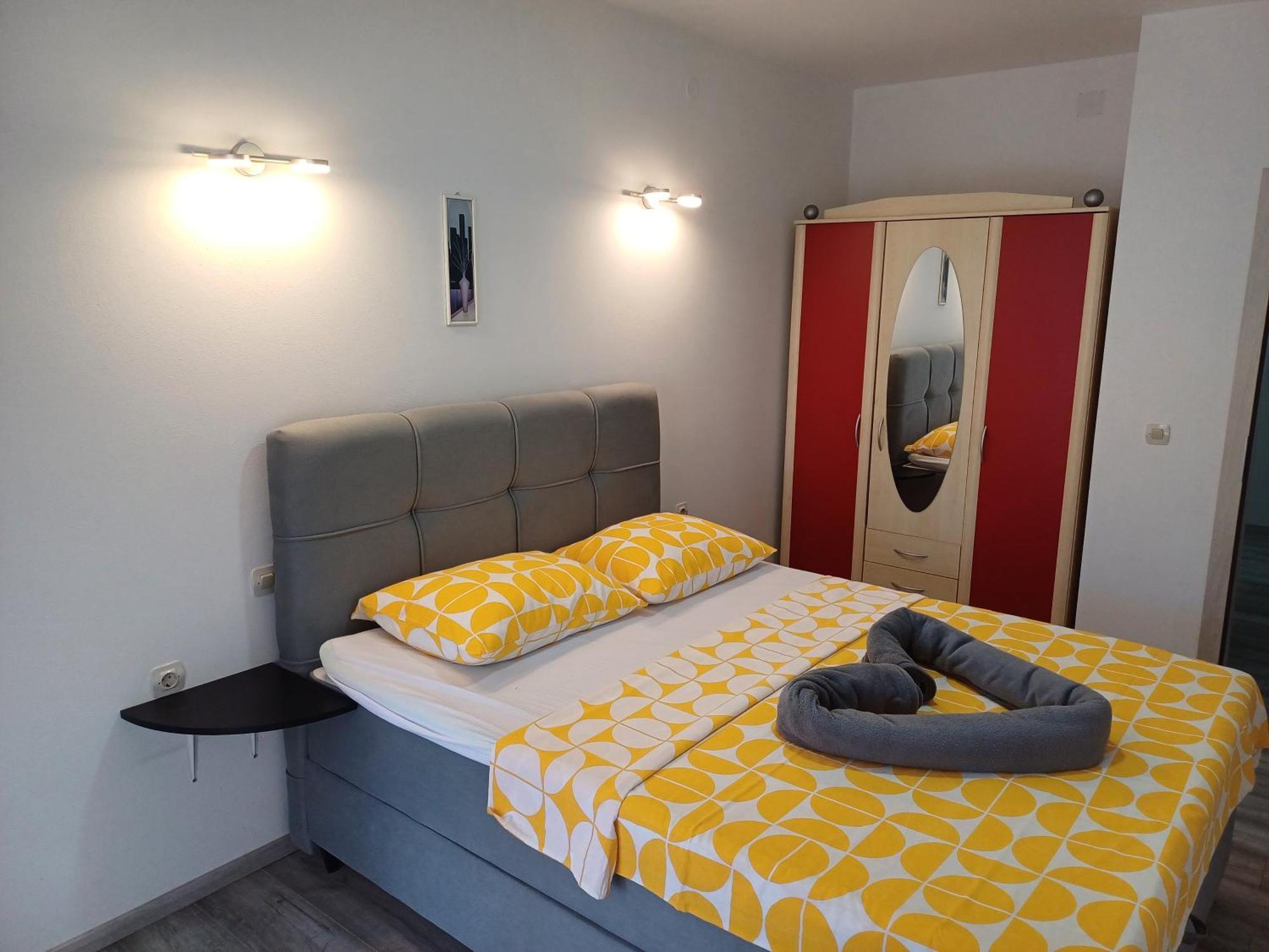 Apartmani Bulajic Krk Town Eksteriør bilde