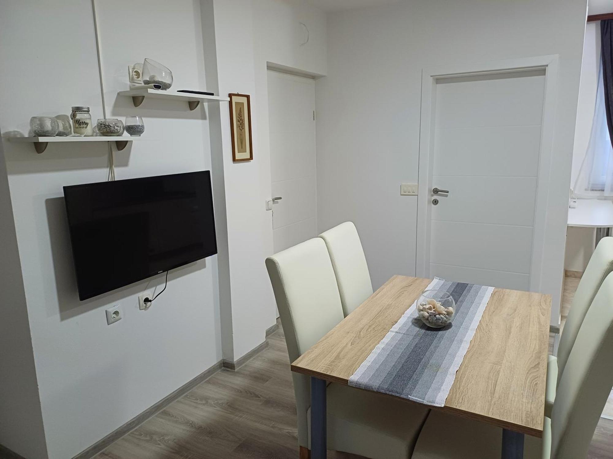 Apartmani Bulajic Krk Town Eksteriør bilde