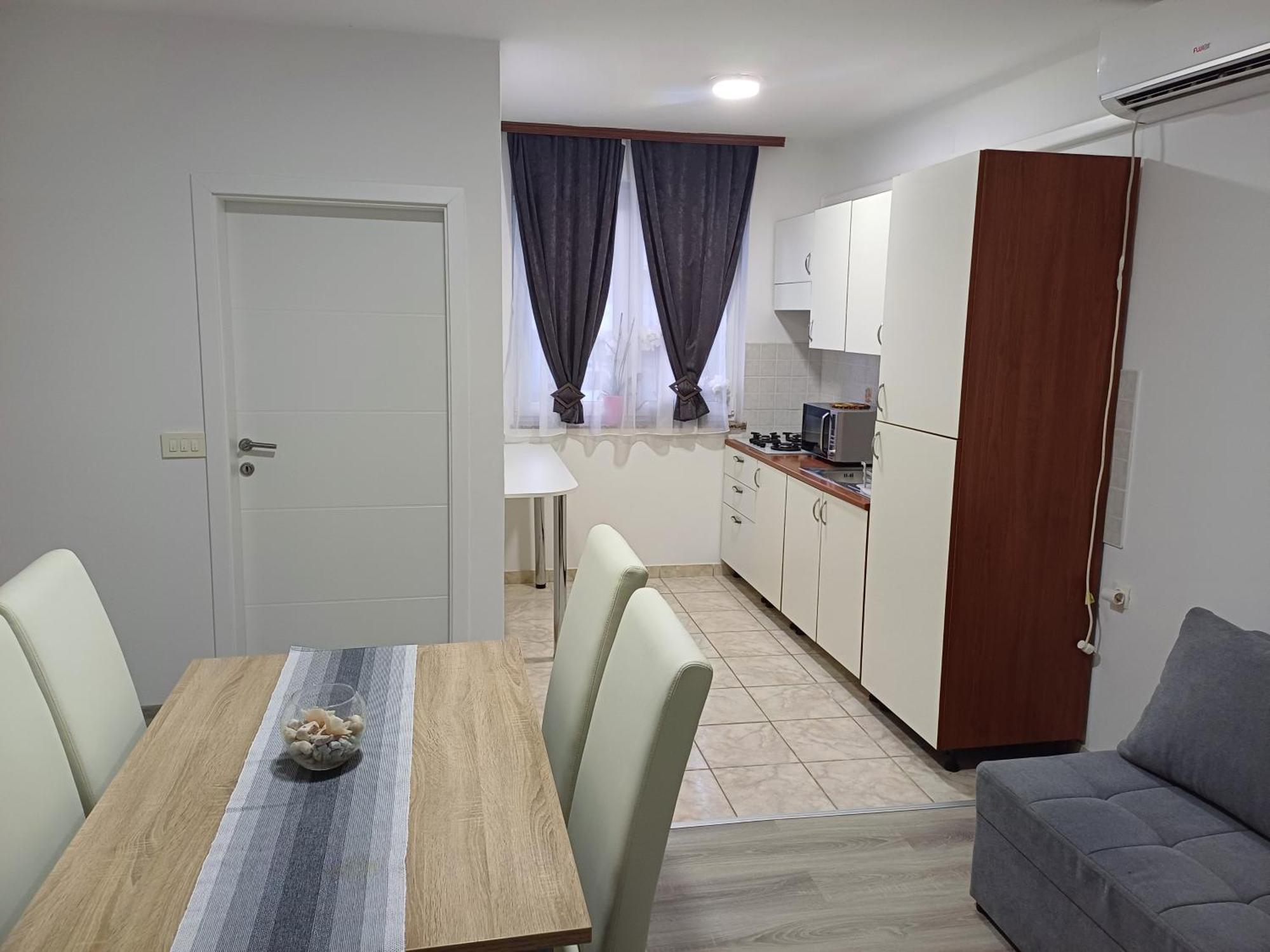 Apartmani Bulajic Krk Town Eksteriør bilde